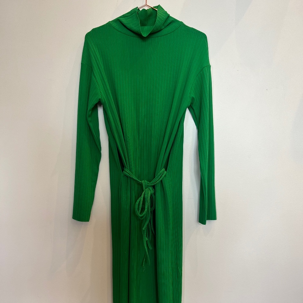 Beulah Style Green Wrap Dress